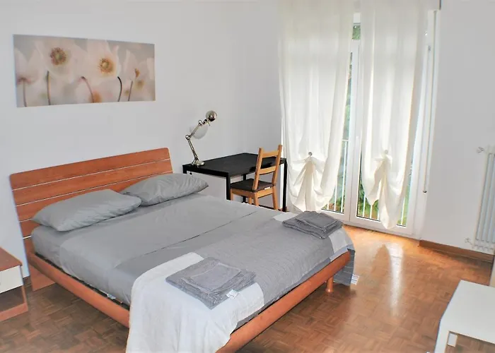 Casa Sofocle *